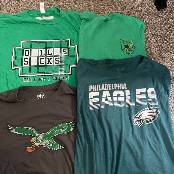 Philadelphia Eagles T-Shirts Bundle - Picture 1 of 6
